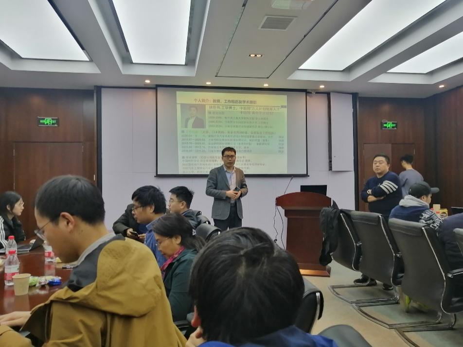 机械院:2019级智能网联班导师座谈会顺利召开